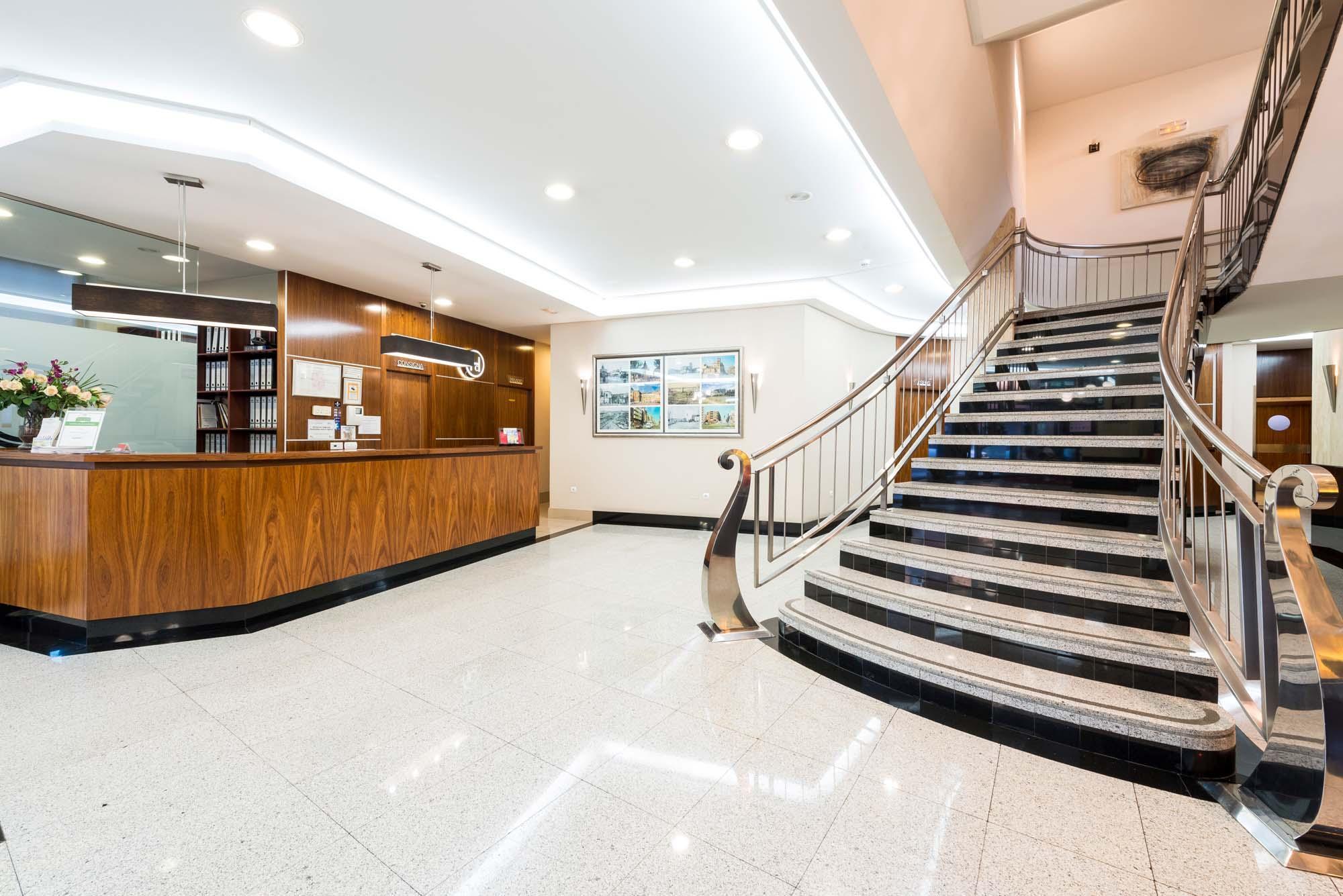 Fc Infantas De Leon Hotel Екстериор снимка