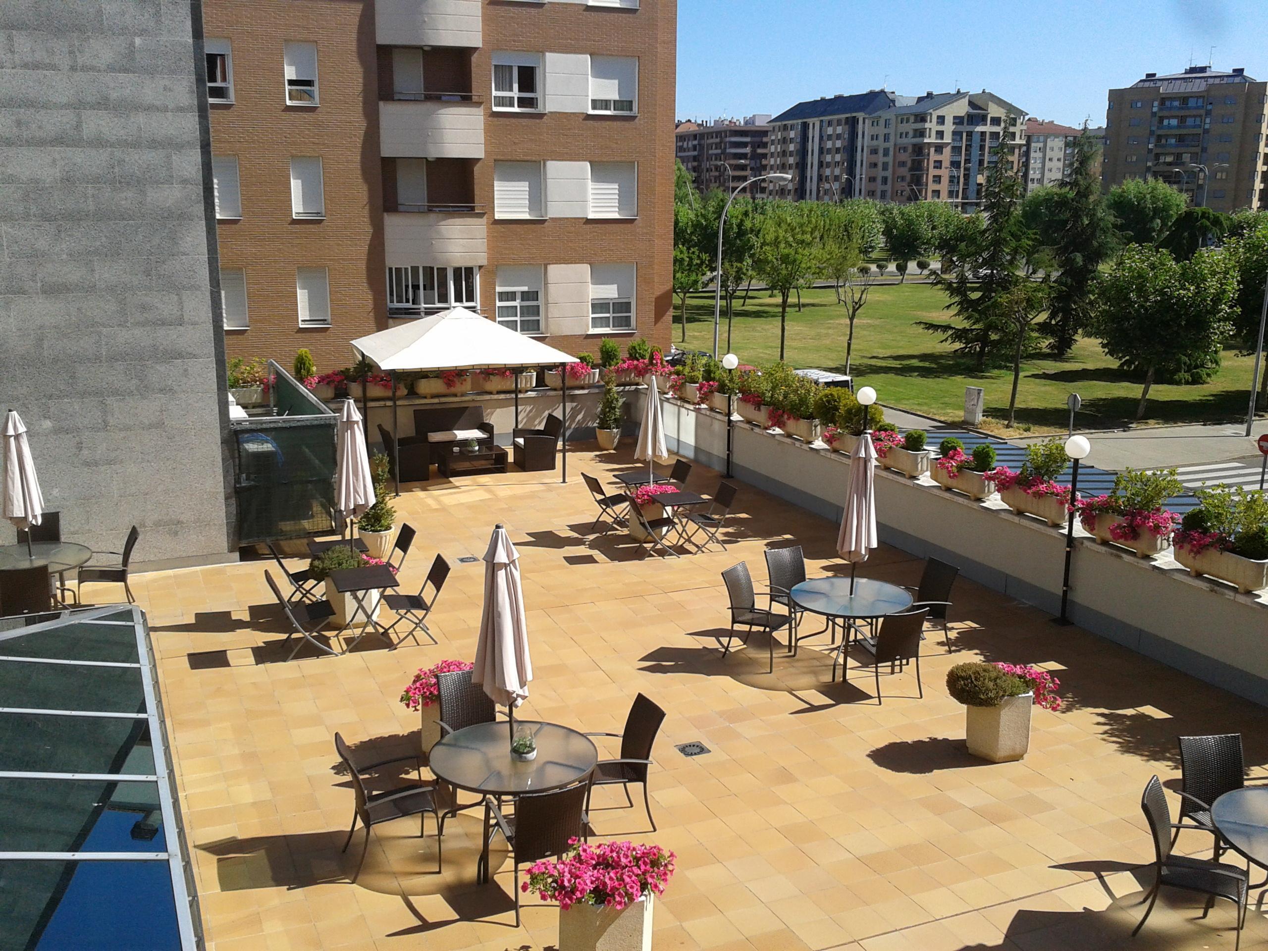 Fc Infantas De Leon Hotel Екстериор снимка