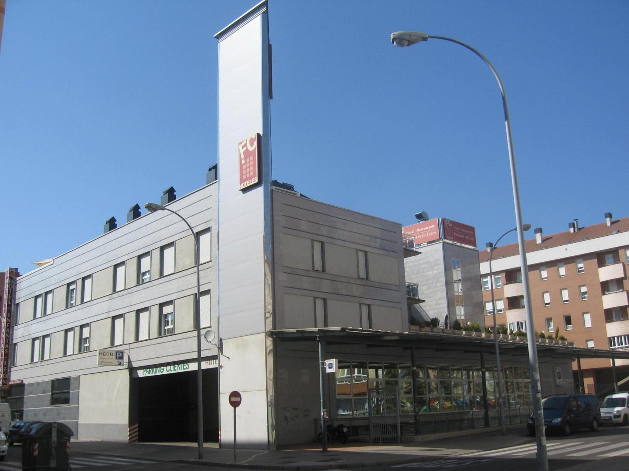 Fc Infantas De Leon Hotel Екстериор снимка